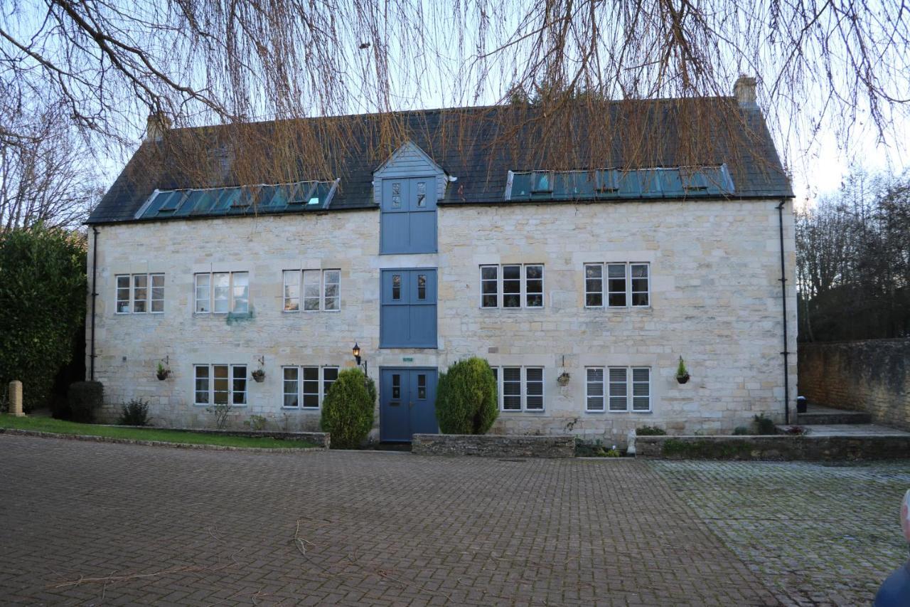 Flat 1 - The Old Mill - Bowbridge Lock - Stroud Apartment Stroud  Exterior foto